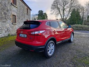 Nissan Qashqai diesel ( NCT and TAX ) - Image 3