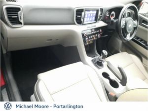 Kia Sportage 1.7 PLATINUM - Image 3