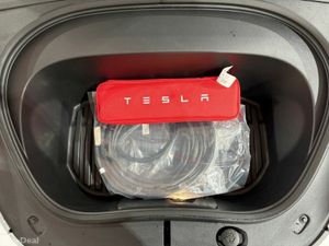 Tesla Model 3 Long Range All Wheel Drive - Image 2