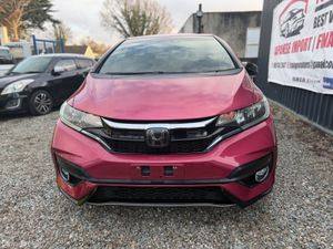 Honda fit S package **2017** - Image 2