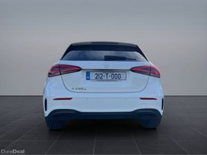 Mercedes-Benz A-Class 250 AMG LINE ED EXECUTIVE E - Image 3