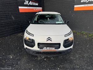 Citroen C4 Cactus 1.2 PURETECH FEEL 5DR - Image 2
