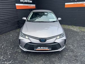 Toyota Corolla 1.8 HYBRID SALOON - Image 2