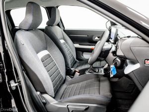 Citroen C3 Plus 1.2 Petrol 100HP - Image 3