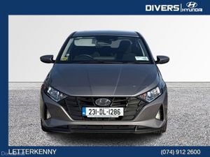 Hyundai i20 Deluxe Plus - Image 4