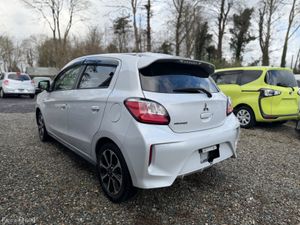 Mitsubishi mirage 2020/08 - Image 4