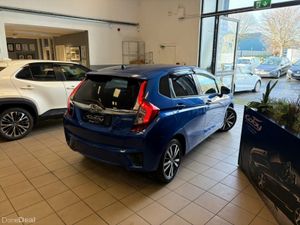 Honda Fit 1.5 Petrol HYBRID 5DR AUTO. Immaculate C - Image 3