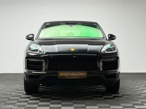 Porsche Cayenne COUPE V6 E-HYBRID *HUGE SPEC* - Image 2