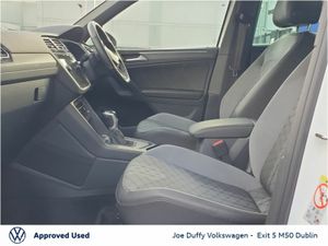 Volkswagen Tiguan Tiguan R-Line Tsi Phev S-A  R-Li - Image 3