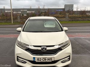 2016 Honda Shuttle 1.5 Hybrid HIGH SPEC - Image 2