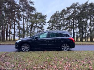 Peugeot 308 Left Hand Drive Auto 7 Seats - Image 4