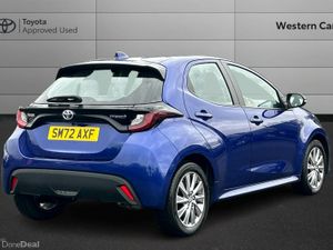 Toyota Yaris 1.5 VVT-h Icon E-CVT Euro 6 (s/s) 5dr - Image 2