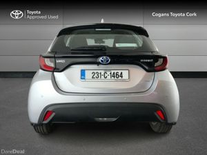 Toyota Yaris YARIS 1.5 HYBRID LUNA - Image 4