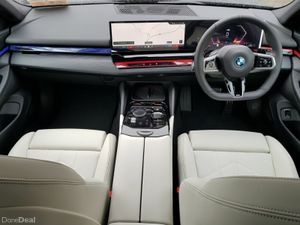 BMW 5-Series 530e M Sport - Image 4