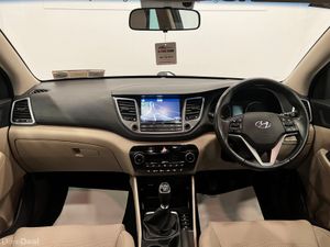 Hyundai Tucson Executive 1.7CRDi Manual – 2017 - Image 4