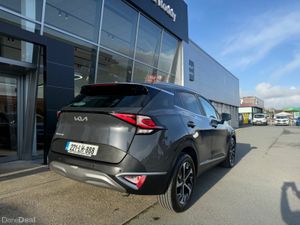 Kia Sportage Manual 5DR - Image 3