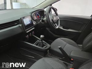 Renault Clio Iconic TCe 90 - Image 3