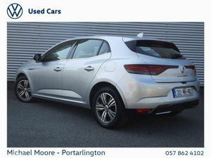 Renault Megane 1.6 160 PHEV ICONIC - Image 4