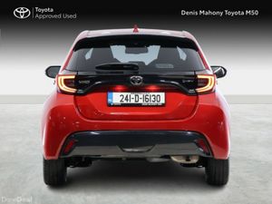 Toyota Yaris Platinum Hybrid - Image 4