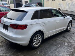 2015 AUDI A3 SPORTBACK 1.4 TFSI DSG AUTO - Image 3