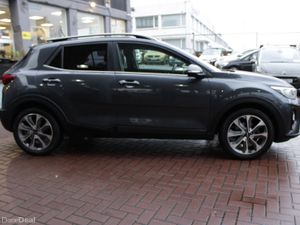 K4 5DR HATCHBACK  // FULL BLACK LEATHER // STUNNIN - Image 3