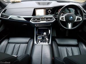 BMW X5 xDrive45e M Sport - Image 4