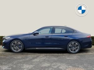 BMW 5-Series 530e M Sport - Image 3