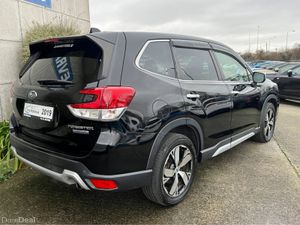 Subaru Forester 4WD ADVANCE AUTOMATIC HYBRID 2.0 P - Image 4