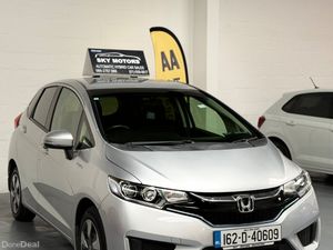 2016 Honda Fit 1.5 Hybrid Auto 32K Miles - Image 3