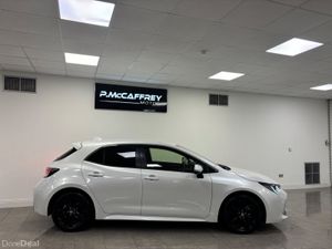 2021 Toyota Corolla Sport 1.8 Self Charging Hybrid - Image 2