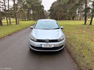 Volkswagen Golf Automatic Irish Car Low KM - Image 2