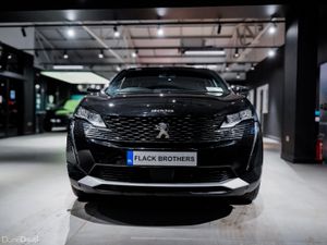 2023 Peugeot 3008 Allure 1.5 BlueHDi 130bhp  Auto - Image 4