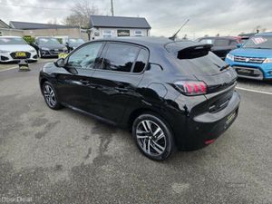 Peugeot 208 Allure Premium - Image 3