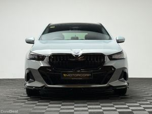 BMW 5-Series 530E M SPORT - Image 2