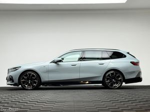 BMW 5-Series 530E M SPORT - Image 4