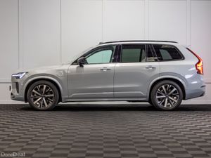 2025 Volvo XC90 Plus T8 Dark Theme 7 Seater - Image 3