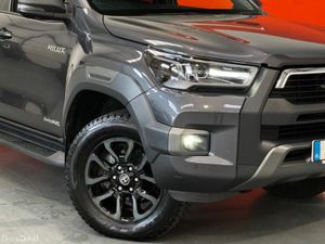 Toyota Hilux INVINCIBLE X 4WD D-4D DCB #34 - Image 4