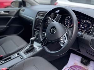 🏆 2018 VOLKSWAGEN GOLF 1.2 TSI | BlueMotion Techn - Image 4