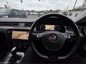 Volkswagen Arteon 2.0 TSI PANORAMIC SUNROOF 4 MOTI - Image 4