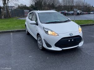 2020 TOYOTA AQUA HYBRID AUTO - Image 2