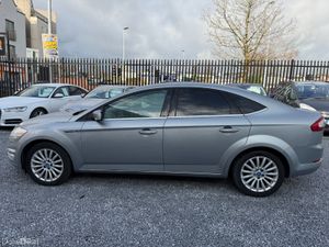 2012 Ford Mondeo 2.0 TDCI 140PS Zetec Business - Image 4