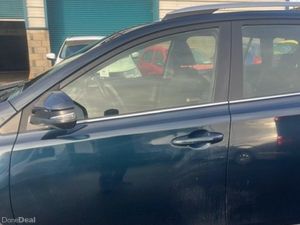 Toyota RAV4 RAV4 HYBRID LUNASPORT 2WD - Image 4