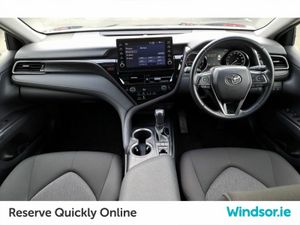 Toyota Camry HYBRID AUTO - Image 4