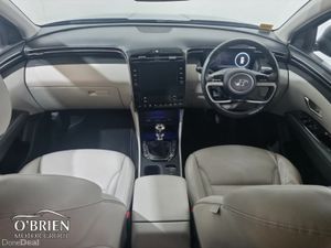 Hyundai Tucson 2WD Executive - Image 2