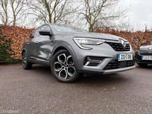 ARKANA AUTO PETROL | 1 OWNER | WARRANTY 2028 - Image 4