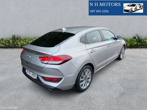 Hyundai i30 FASTBACK 1.0 PETROL TURBO 2018 - Image 4