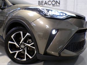 192*18,000 MILES*HYBRID SPORT TOYOTA C-HR SELF CHA - Image 3
