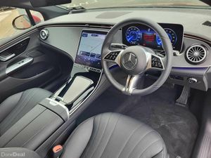 Mercedes-Benz EQE EQE300 AMG LINE AUTO - Image 2