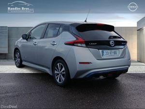 Nissan Qashqai 1.5 DSL SE - Image 2