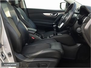 Nissan Qashqai **SUNROOF**1.5 DSL SV PREMIUM - Image 4